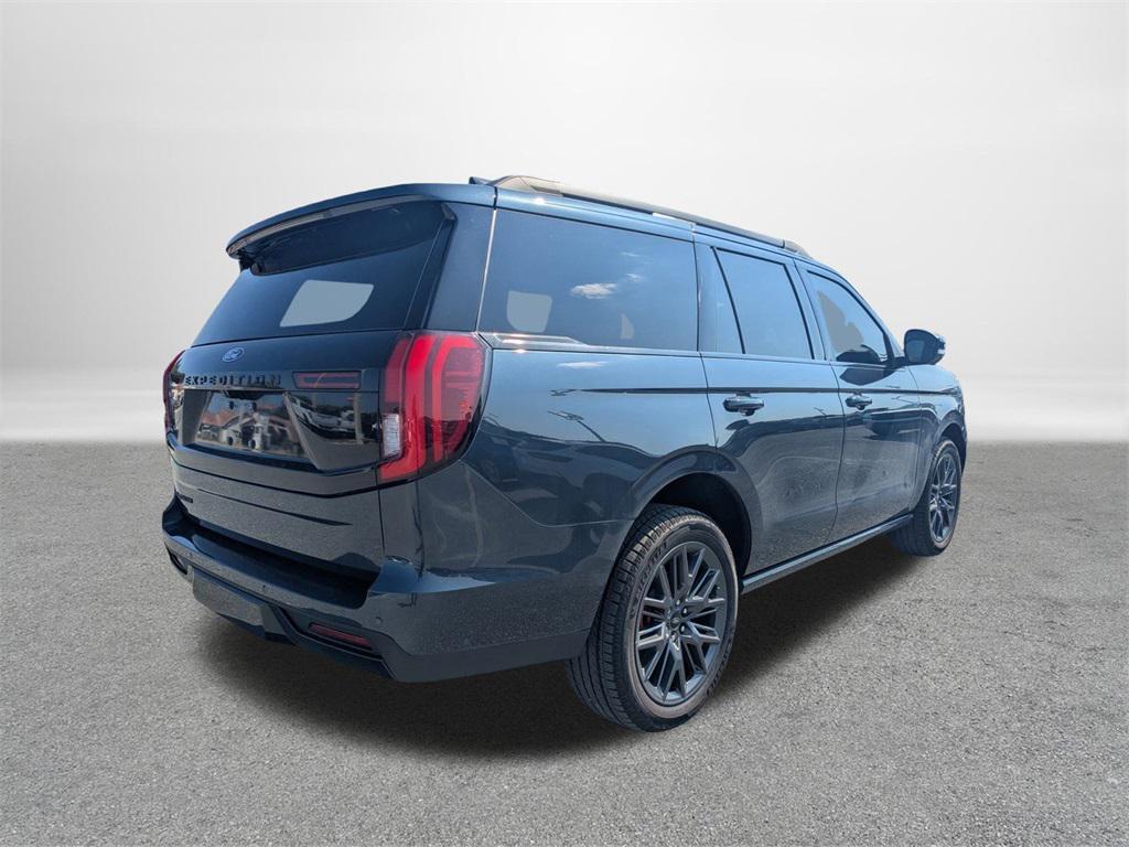 new 2025 Ford Expedition car, priced at $84,930