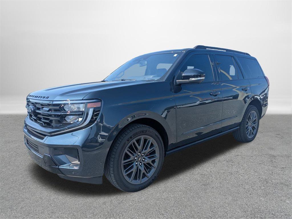 new 2025 Ford Expedition car, priced at $84,930