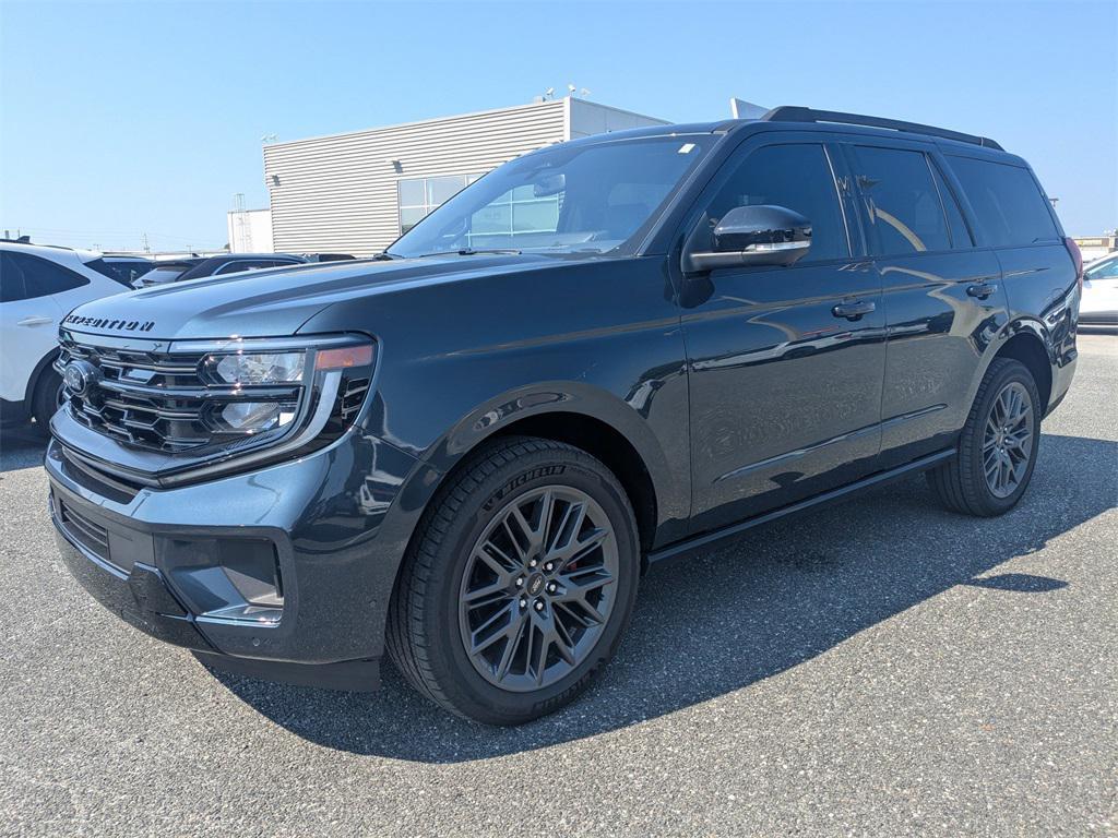 new 2025 Ford Expedition car
