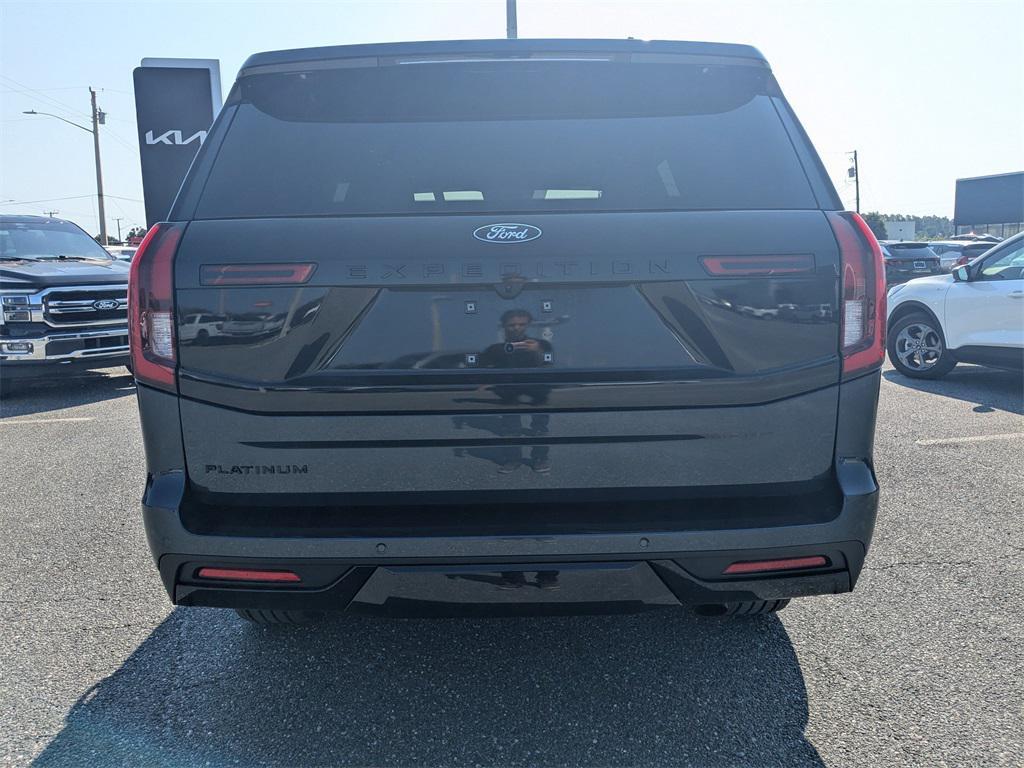 new 2025 Ford Expedition car