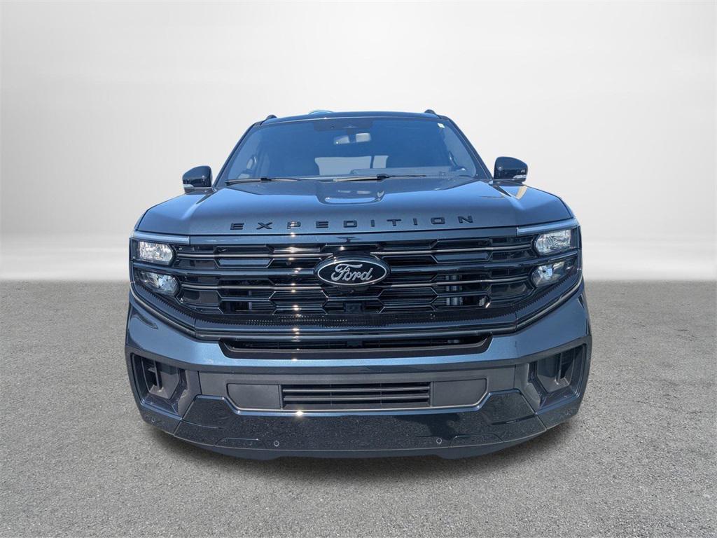 new 2025 Ford Expedition car, priced at $84,930