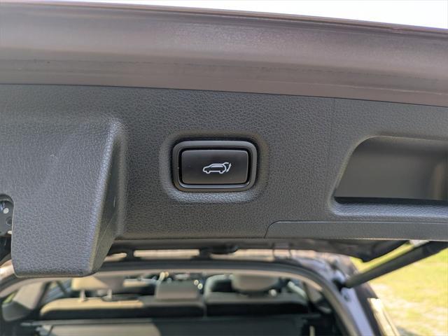 used 2020 Hyundai Santa Fe car, priced at $17,910