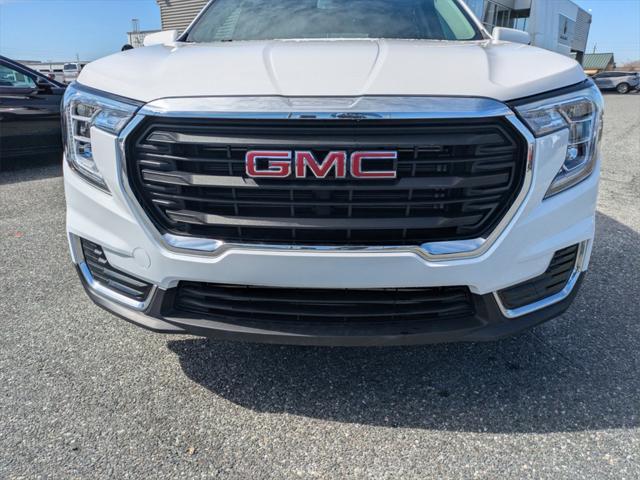 used 2024 GMC Terrain car, priced at $25,094