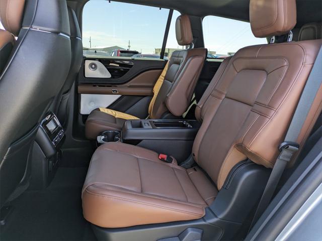 new 2024 Lincoln Aviator car, priced at $67,318