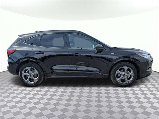used 2024 Ford Escape car, priced at $24,372