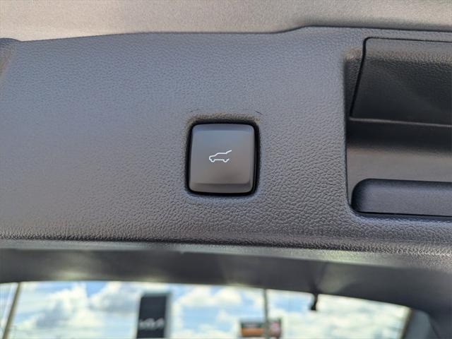 used 2022 Ford Escape car, priced at $19,202