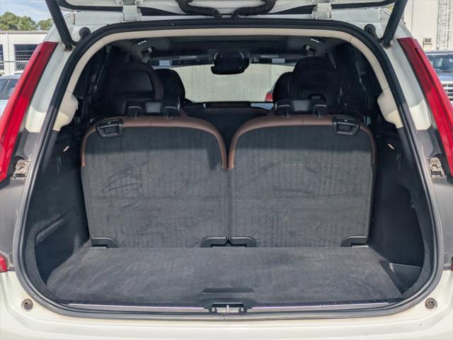 used 2020 Volvo XC90 car, priced at $25,189