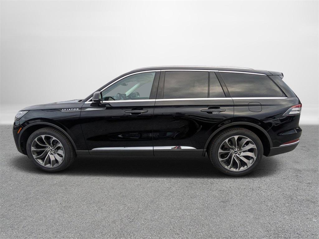 new 2025 Lincoln Aviator car, priced at $63,076