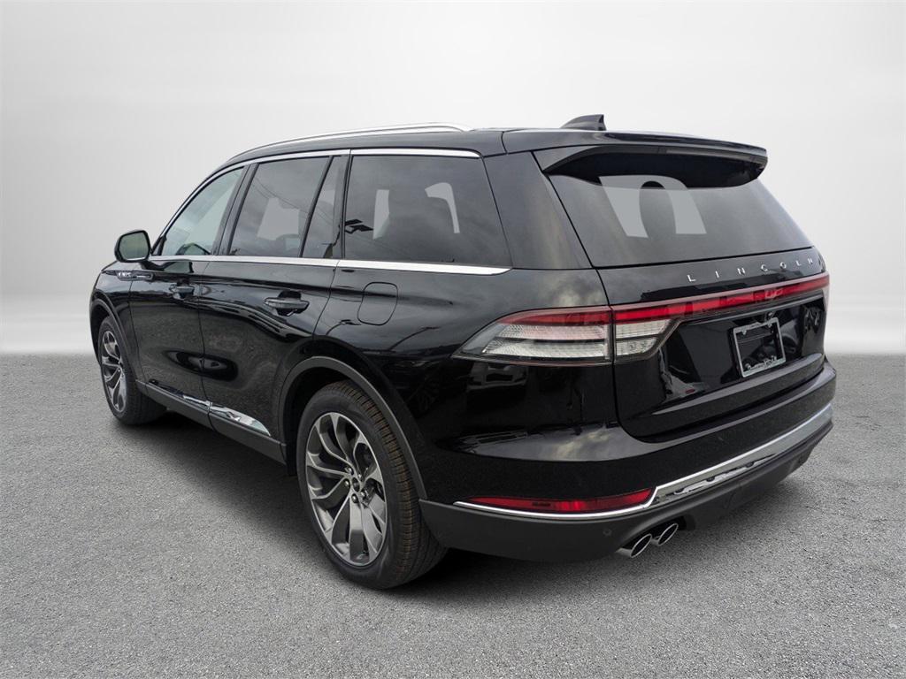 new 2025 Lincoln Aviator car, priced at $63,076