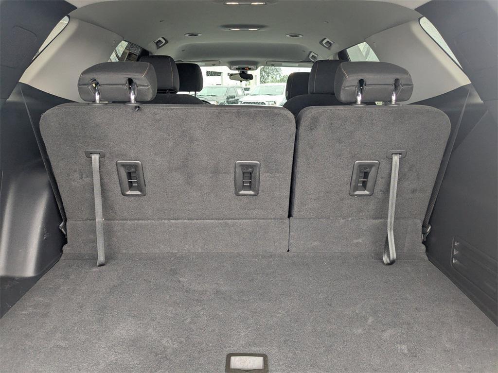 used 2021 Chevrolet Traverse car, priced at $23,190