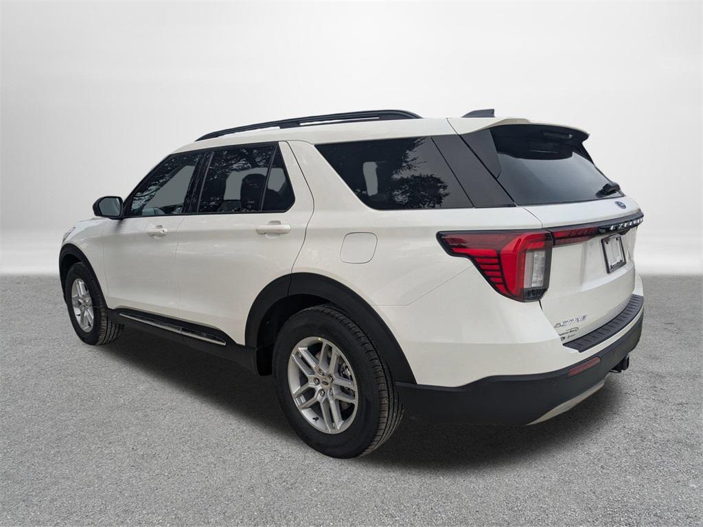 new 2025 Ford Explorer car, priced at $42,958