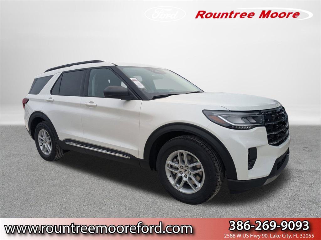 new 2025 Ford Explorer car, priced at $42,958