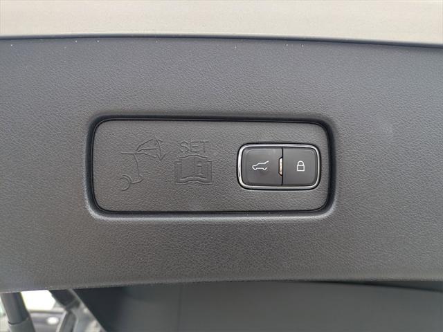 used 2020 Lincoln Aviator car, priced at $33,247