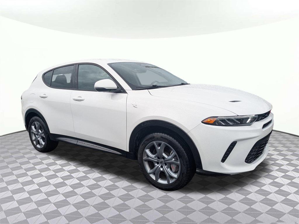 used 2024 Dodge Hornet car, priced at $20,569