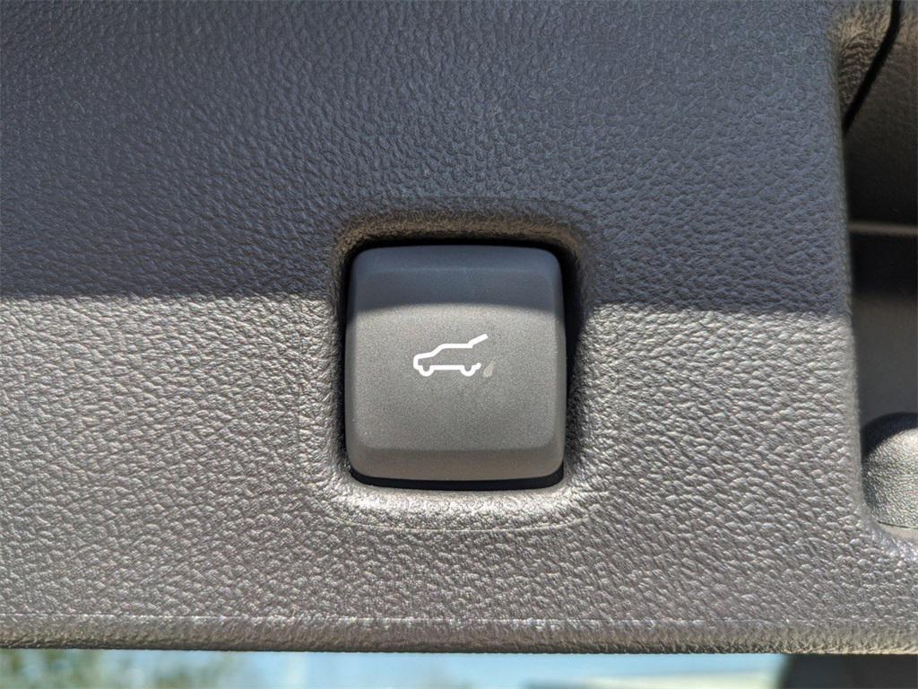 new 2025 Ford Escape car, priced at $25,041