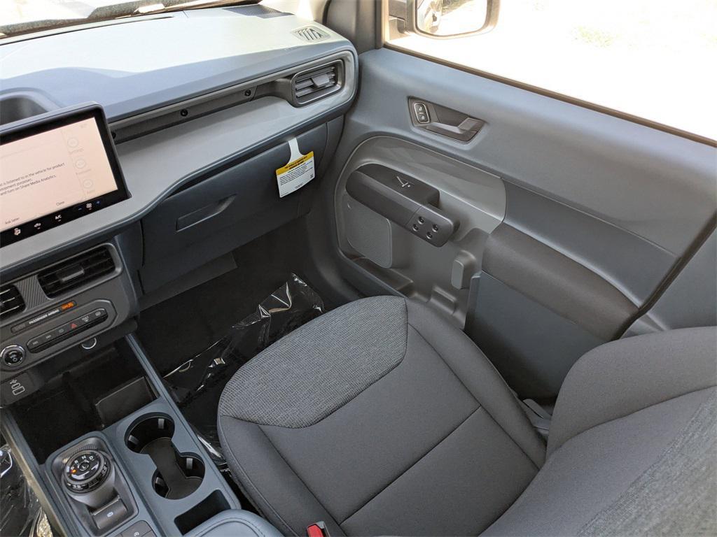 new 2025 Ford Maverick car, priced at $28,266