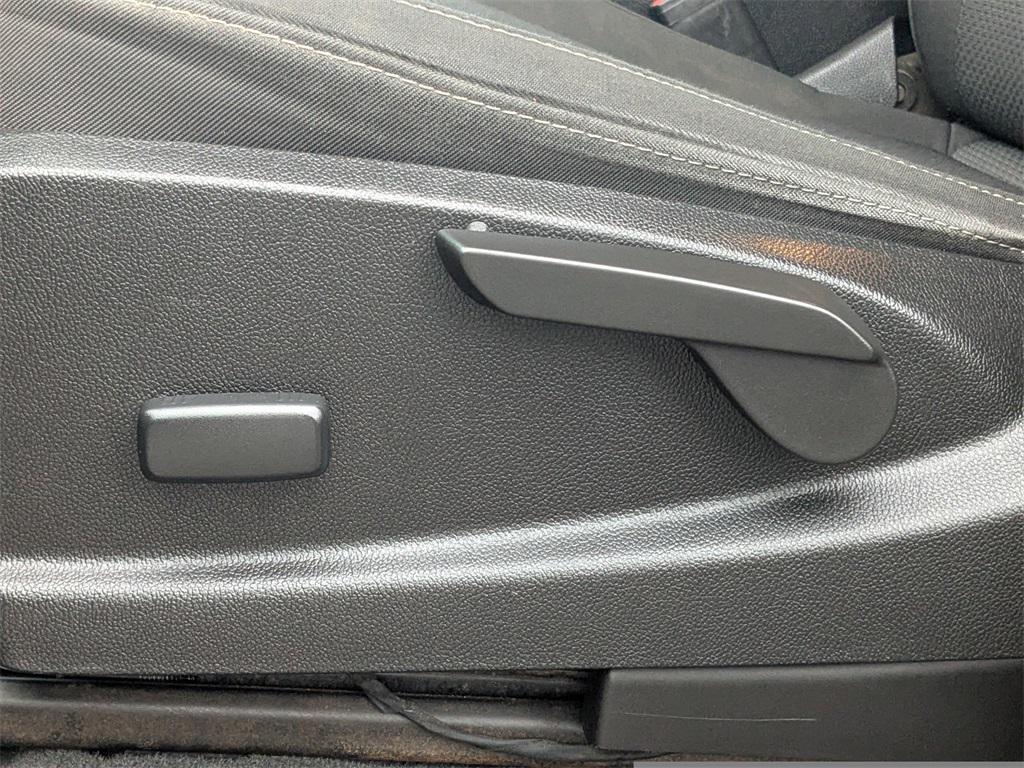 used 2021 Chevrolet Colorado car, priced at $22,064