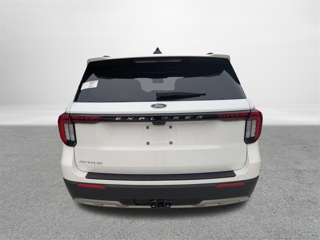 new 2025 Ford Explorer car, priced at $43,334