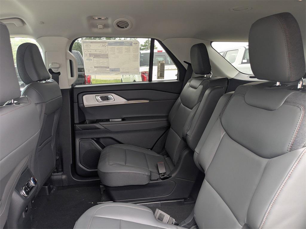 new 2025 Ford Explorer car, priced at $43,334