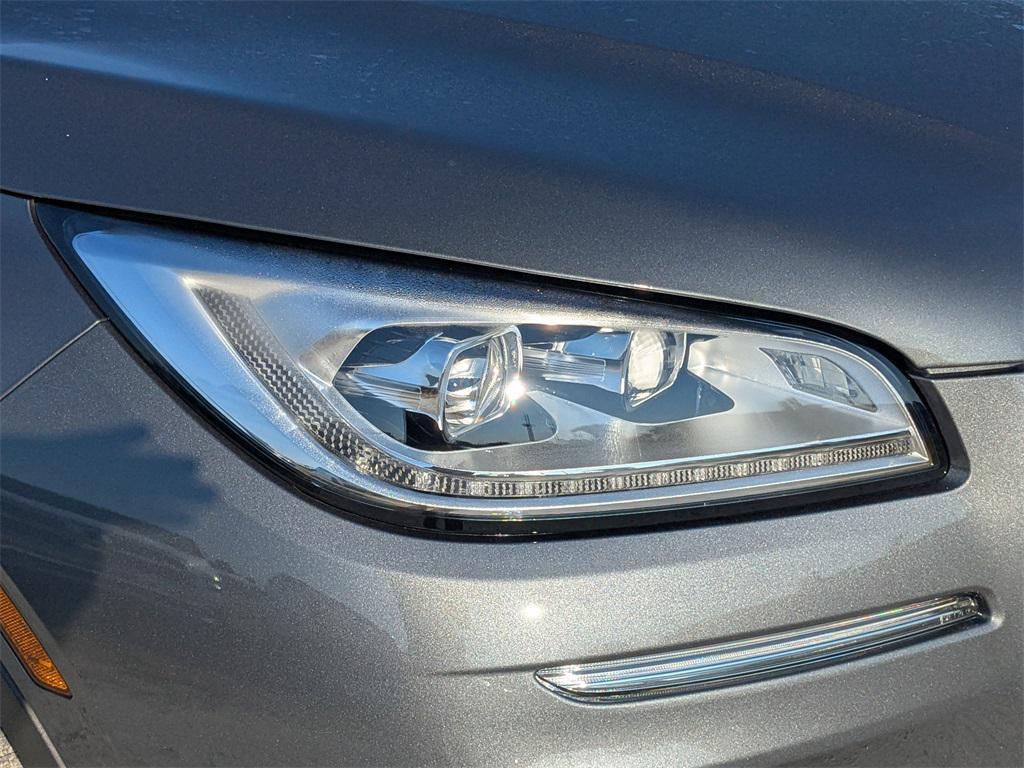 new 2025 Lincoln Corsair car