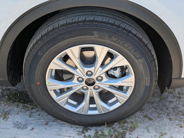 new 2025 Ford Escape car, priced at $31,261