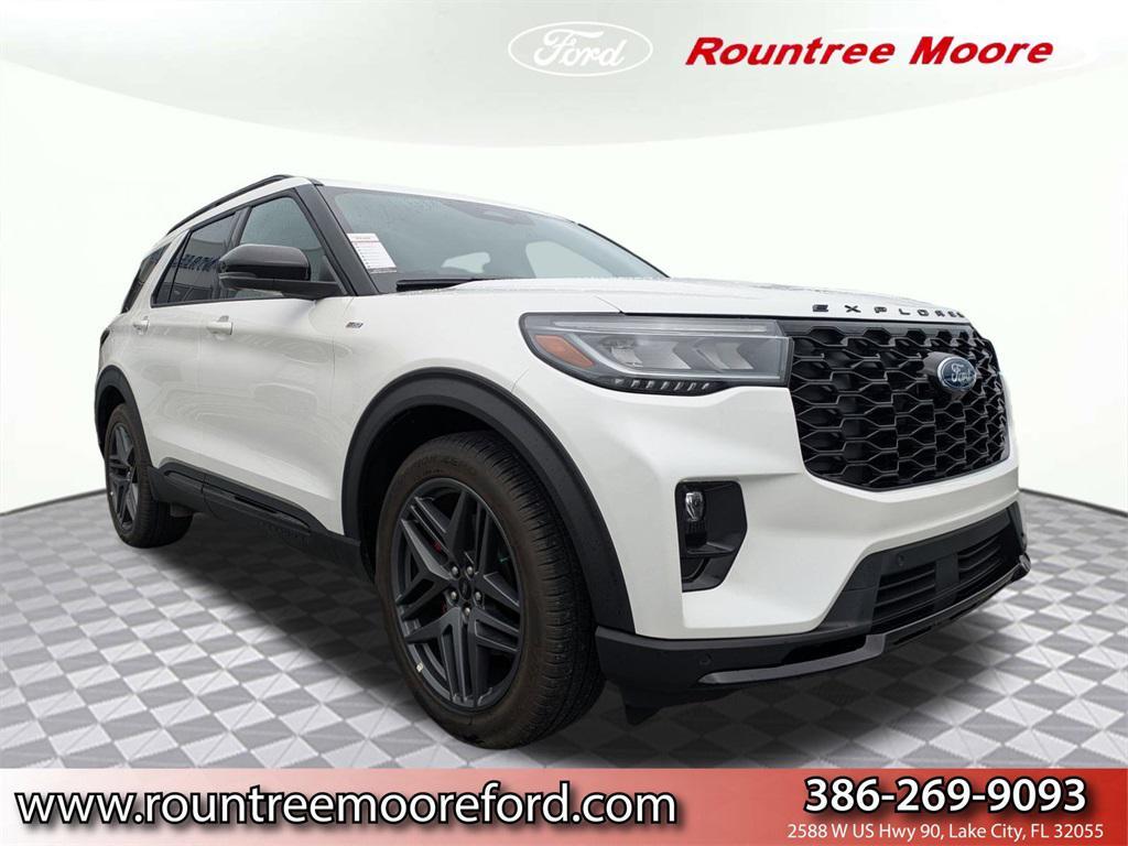 used 2025 Ford Explorer car, priced at $41,686