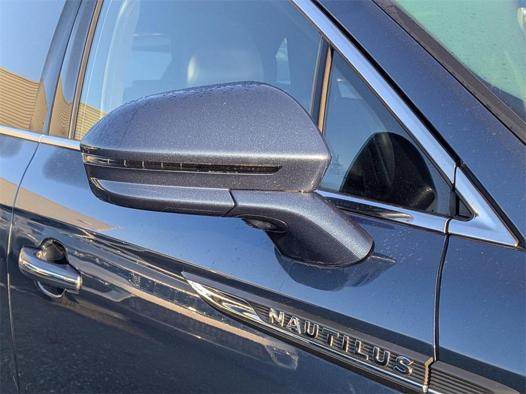 used 2019 Lincoln Nautilus car, priced at $21,919
