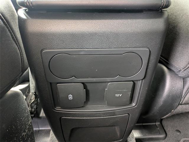 used 2022 Ford Explorer car, priced at $28,899
