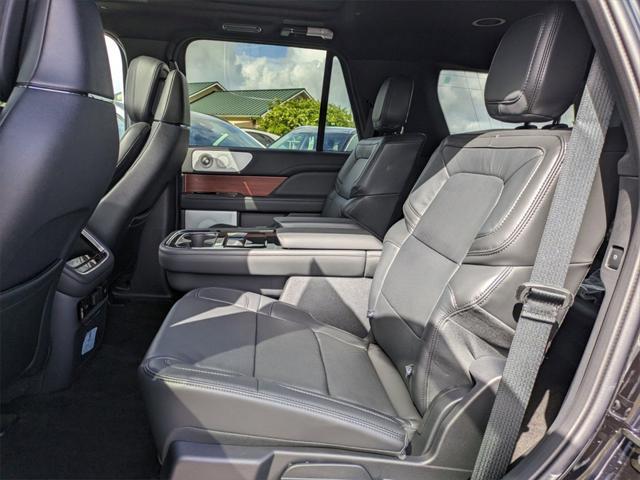 new 2024 Lincoln Navigator car, priced at $102,690