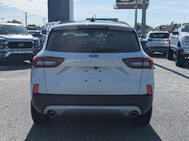 used 2025 Ford Escape car, priced at $25,269
