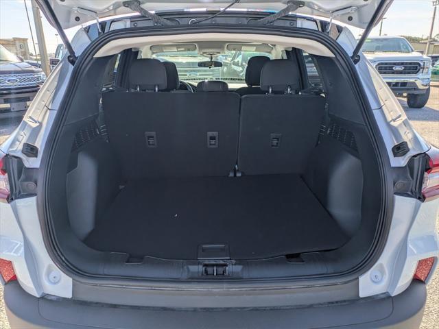 used 2025 Ford Escape car, priced at $25,269
