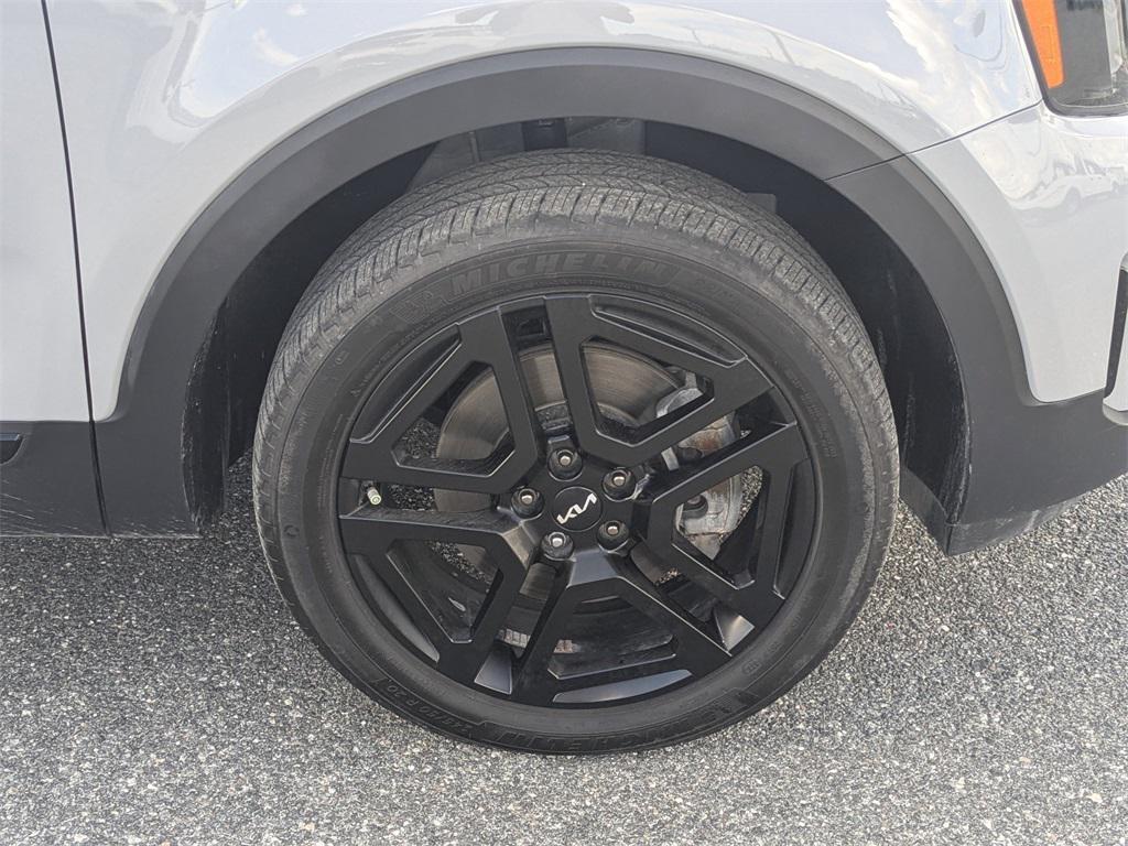 used 2024 Kia Telluride car, priced at $39,860
