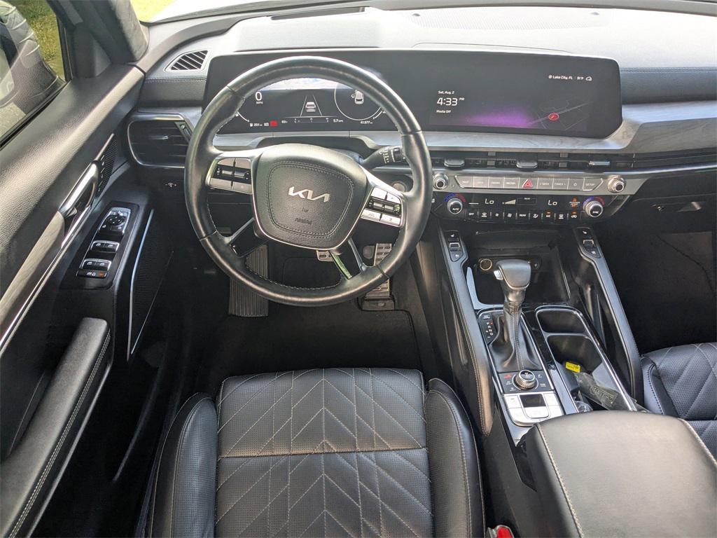 used 2024 Kia Telluride car, priced at $39,860
