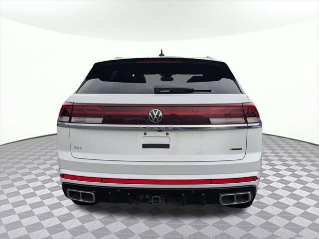 used 2024 Volkswagen Atlas Cross Sport car, priced at $39,999