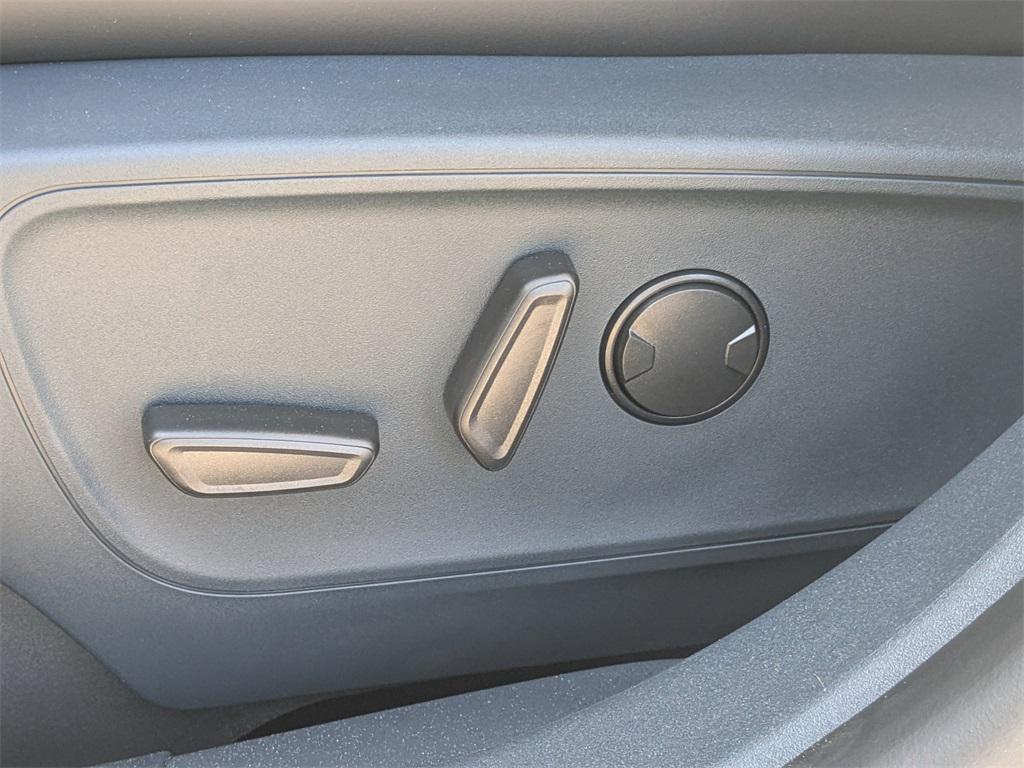 new 2025 Ford Maverick car, priced at $38,929