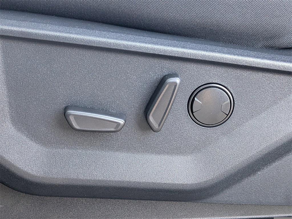 new 2025 Ford F-150 car, priced at $60,123