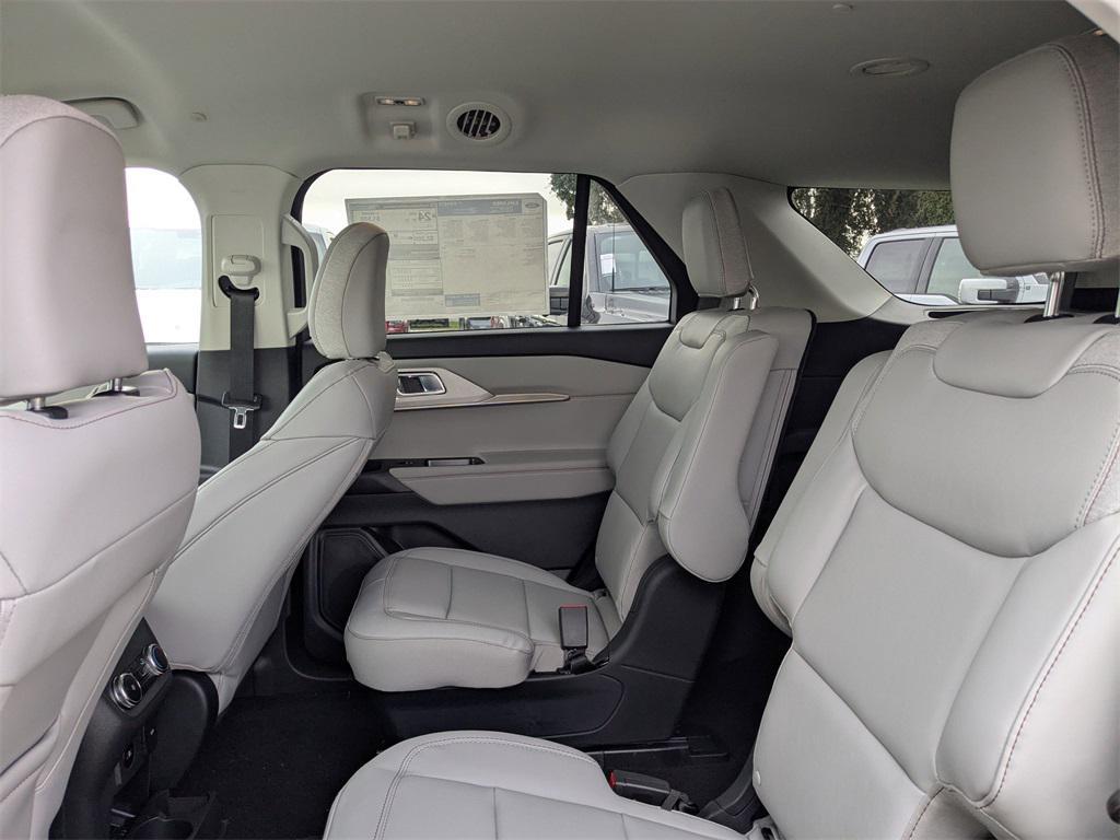 new 2025 Ford Explorer car, priced at $42,023