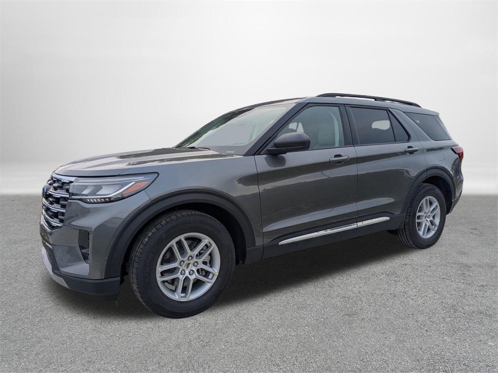 new 2025 Ford Explorer car, priced at $42,023