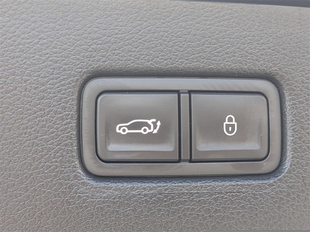 used 2023 Genesis GV80 car, priced at $40,386