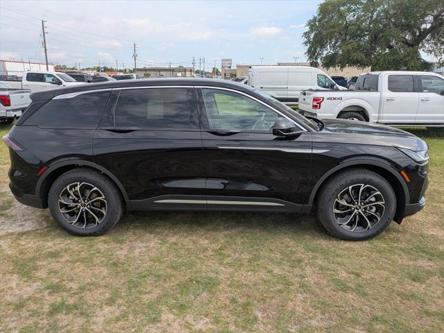 new 2025 Lincoln Nautilus car, priced at $56,305