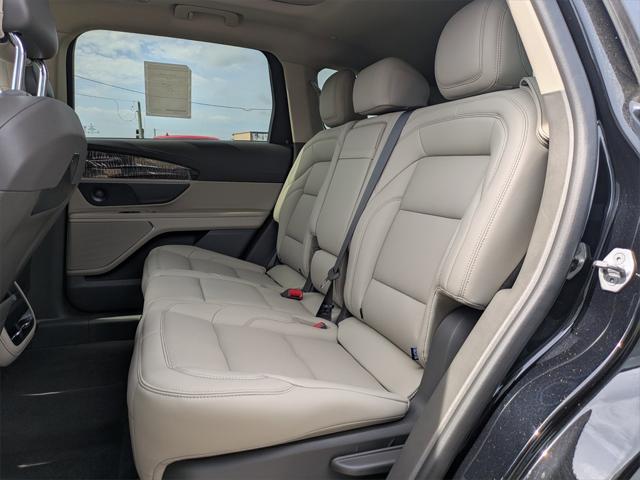 new 2025 Lincoln Nautilus car, priced at $56,305