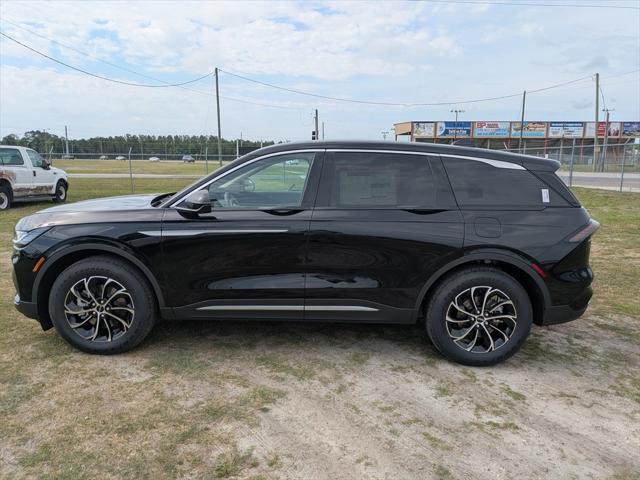 new 2025 Lincoln Nautilus car, priced at $56,305
