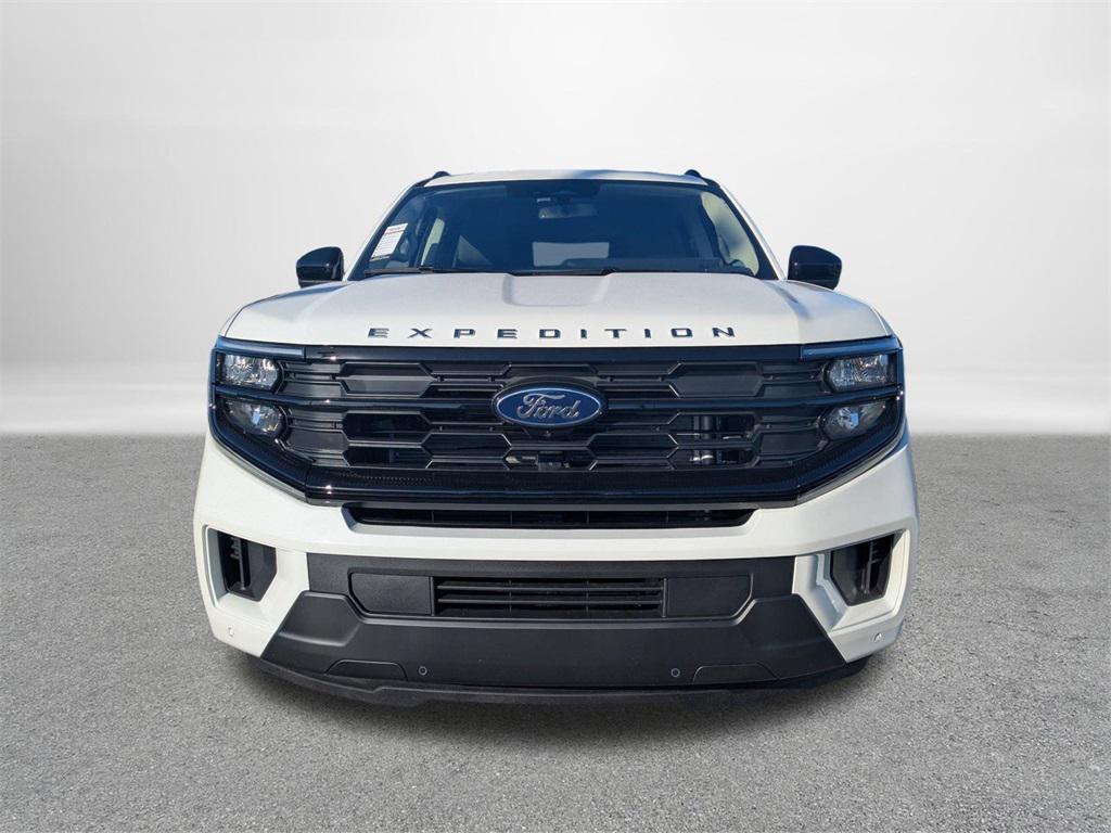 new 2025 Ford Expedition Max car, priced at $68,670