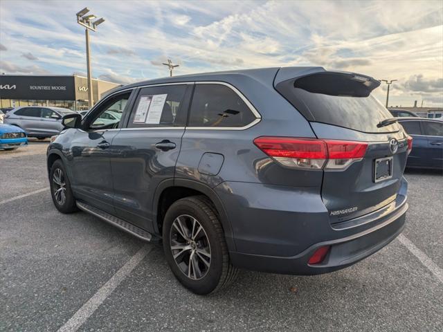 used 2019 Toyota Highlander car, priced at $22,693