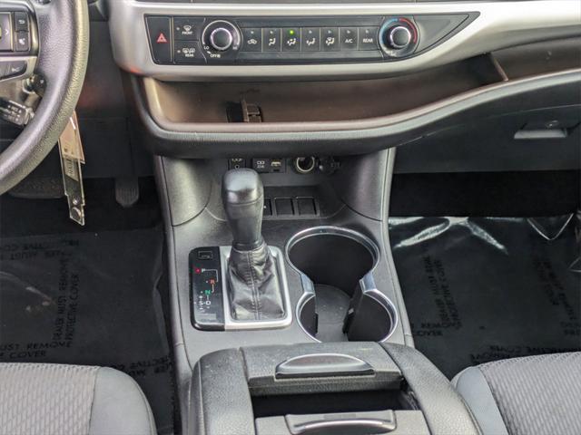 used 2019 Toyota Highlander car, priced at $22,693