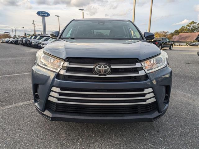 used 2019 Toyota Highlander car, priced at $22,693