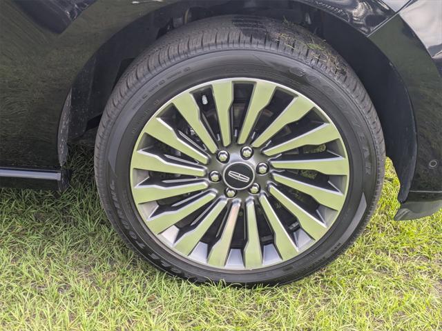 used 2020 Lincoln Navigator car, priced at $43,759