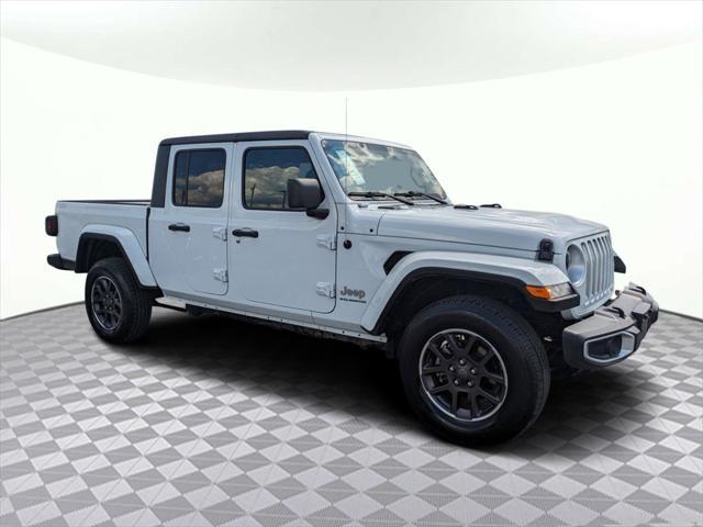 used 2023 Jeep Gladiator car, priced at $31,117