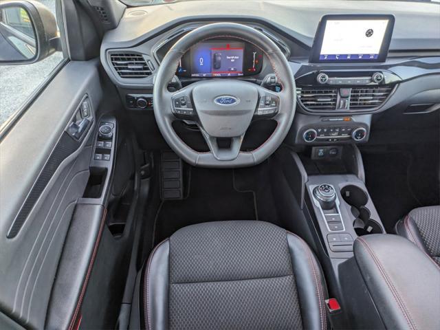 used 2023 Ford Escape car, priced at $21,259