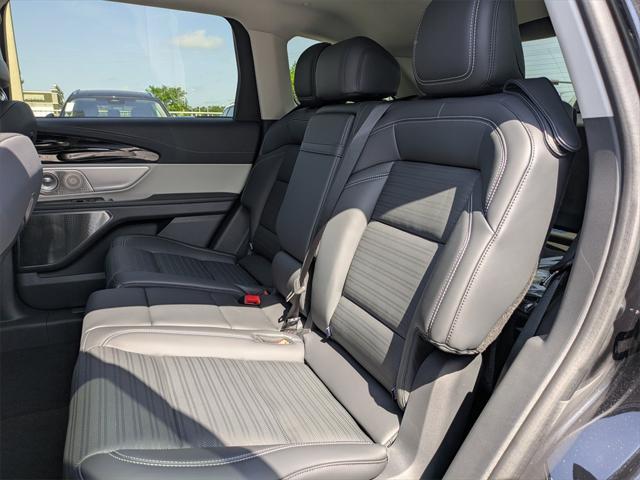 new 2025 Lincoln Nautilus car, priced at $62,448